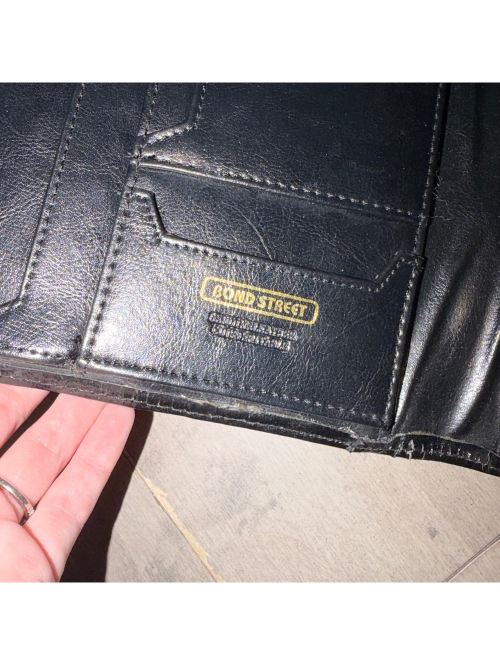 Bond Street Black Portfolio Organizer - Picture 4 of 7